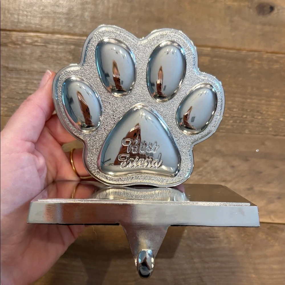Silver Paw Print Stocking Holder - Picture 2 of 7